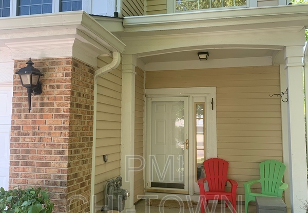232 HAWK CT