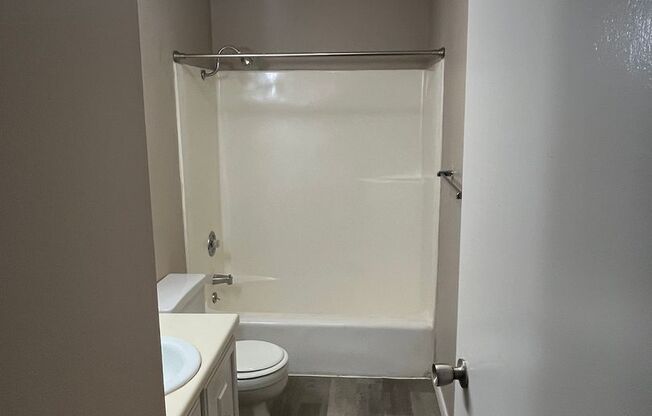 2 beds, 2 baths, 1,068 sqft, $1,319, Unit 7524-07