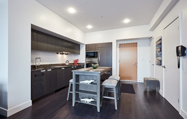 1 bed, 1.5 baths, 857 sqft, $4,800, Unit 16F