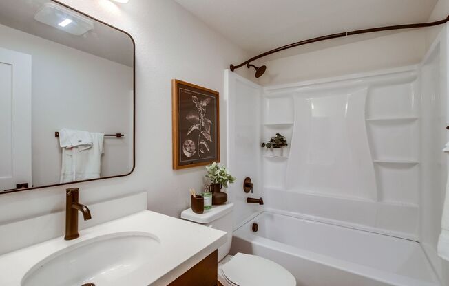 1 bed, 1 bath, 305 sqft, $2,295, Unit 4820-22