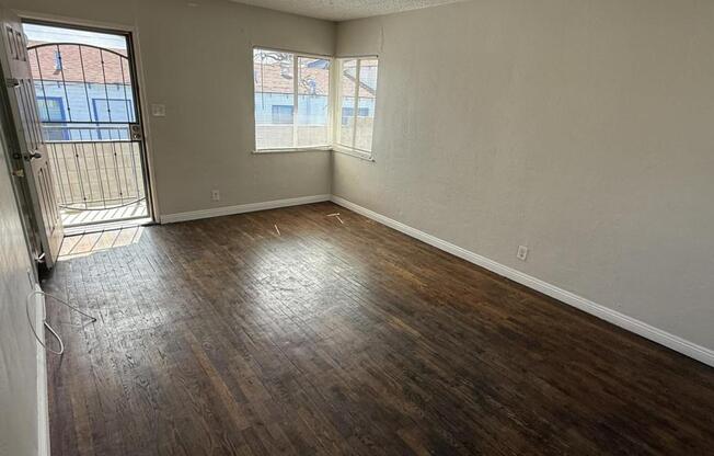 304 N 14 ST