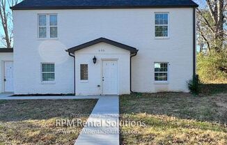 605 Fairview