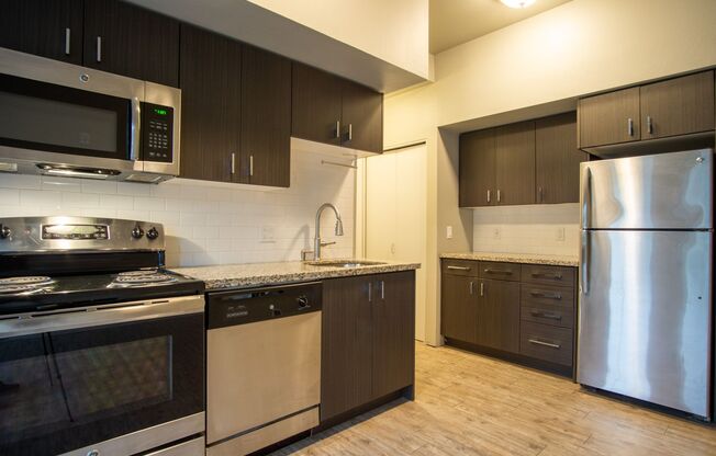 1 bed, 1 bath, $1,425, Unit 104