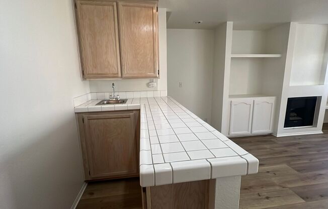 West Lancaster Townhouse in gated community (Marbella Villas)