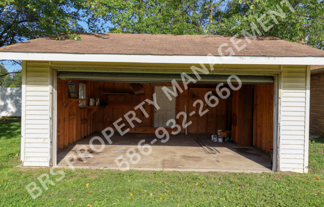 2 beds, 2 baths, $1,300