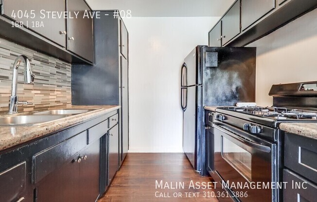 4045 STEVELEY AVE