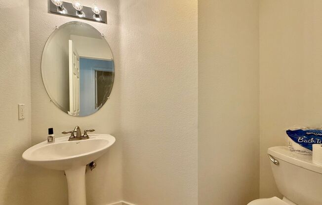 4 Bedroom Home in Hollister