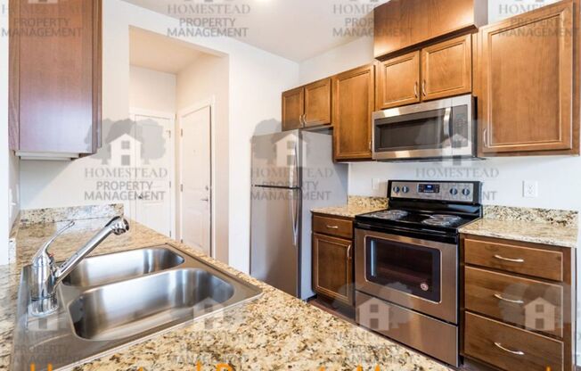 2 beds, 2 baths, 938 sqft, $1,450, Unit 644 - 210