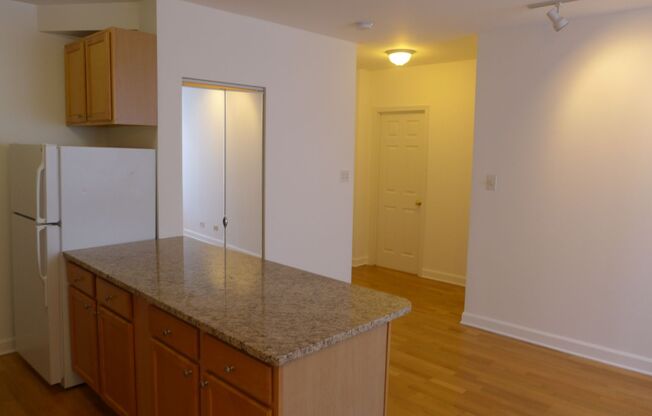 1 bed, 1 bath, 600 sqft, $1,595, Unit 202