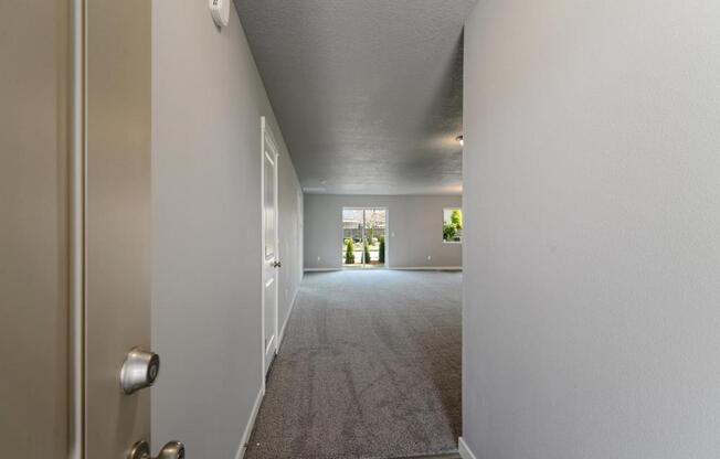 4252 ASH GRV DR NE