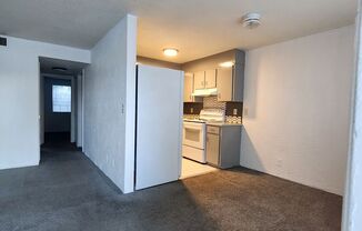 2 beds, 1 bath, 763 sqft, $1,250, Unit 1142-305