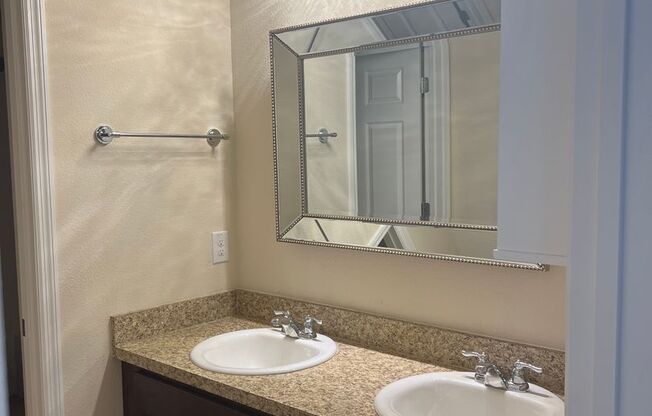 4 beds, 2.5 baths, $2,799