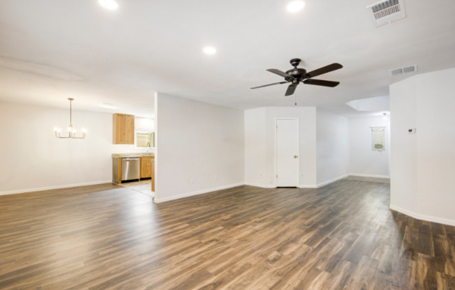 12704 MARGIT DR