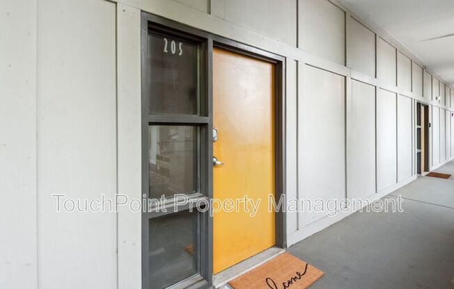 514 W. 10th Street Apt:203
