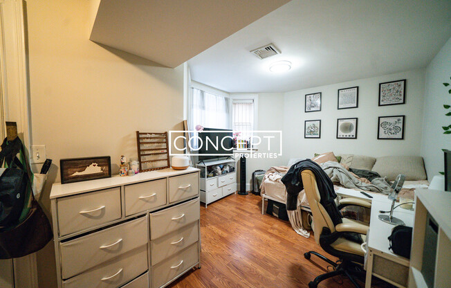 719 Parker St Apt 1A