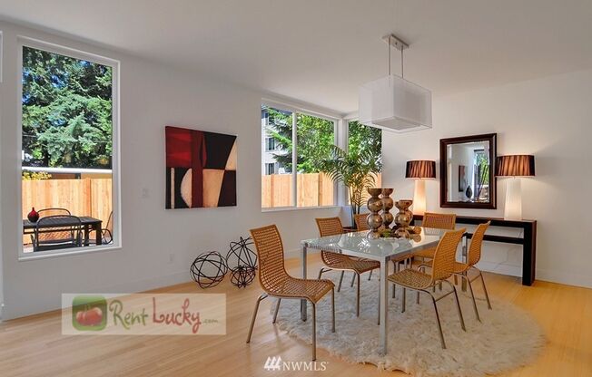 Spectacular 5-Bedroom Seattle Home in Pinehurst w/2-Car Attached Garage!!