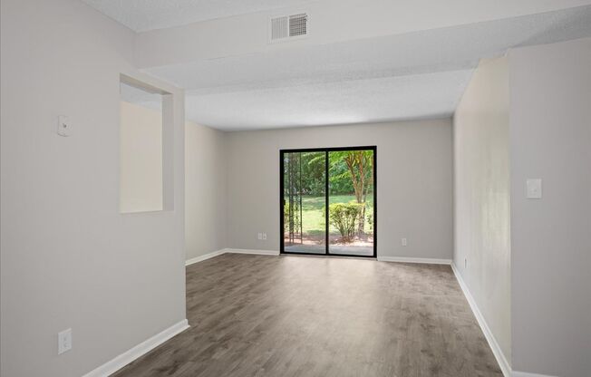 1 bed, 1 bath, 780 sqft, $899