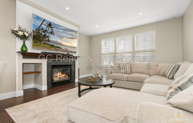 927 INDIGO CT