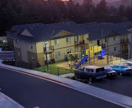 3 beds, 2 baths, 1,184 sqft, $1,995, Unit 229