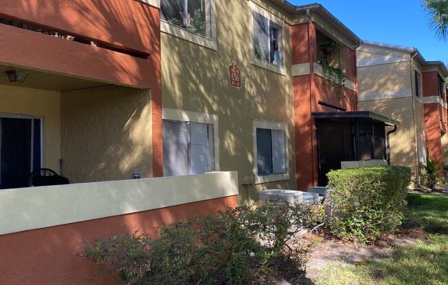 Large 1 bedroom Condo on Second Floor Overseeing Community Pool in Casselberry