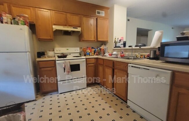 311 SWIFT AVE