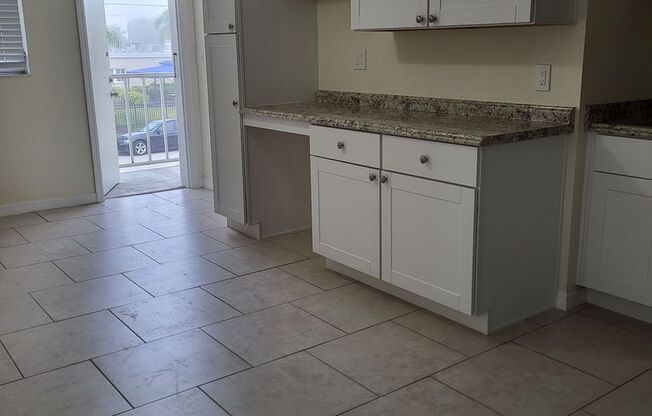 Oak Street Apartments