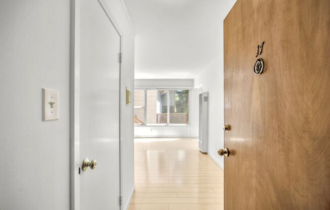 435 Euclid Avenue (386r)
