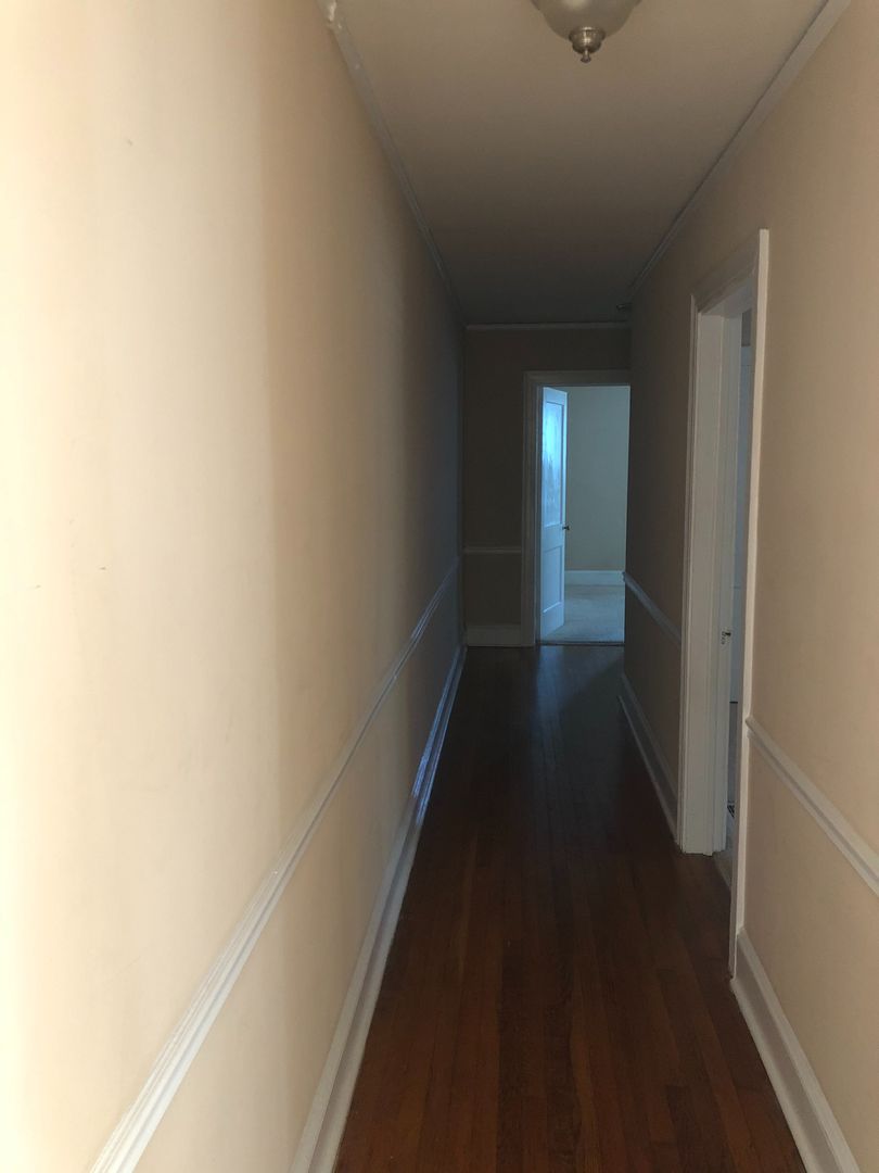 2 Bedroom 1 Bathroom Duplex
