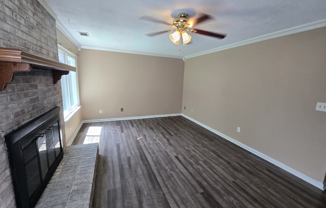 1836 HAVILAND DR