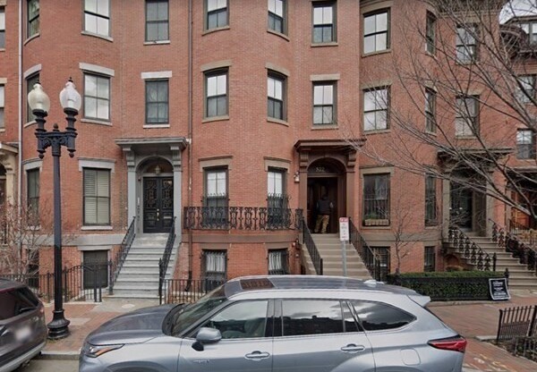 520 MASSACHUSETTS AVE