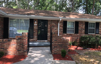 3 beds, 2 baths, $1,700