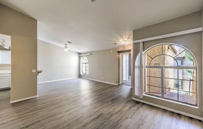 CONDO IN SUNHAMPTON!