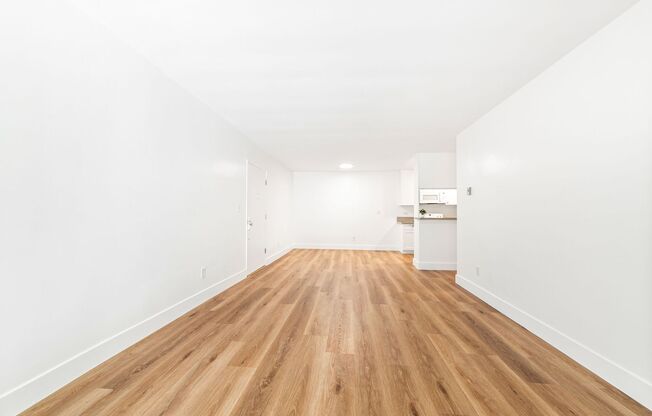 1 bed, 1 bath, 690 sqft, $2,150, Unit 111