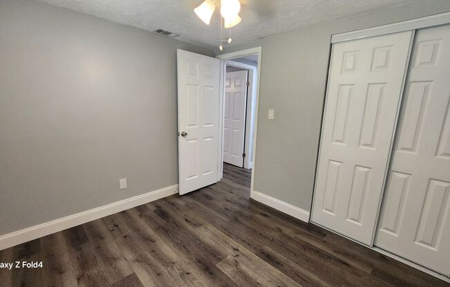 2 beds, 1 bath, 900 sqft, $1,495, Unit 8009