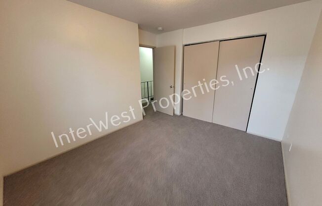 2 beds, 1.5 baths, 852 sqft, $1,450, Unit 048