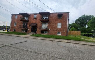 Charming 1 bedroom 1 bath apartment for rent with additional storage available!