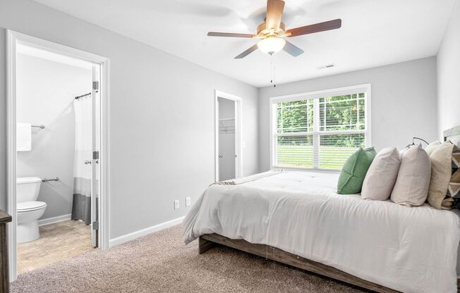 2 Bedroom Condo For Rent Near Madison Street!