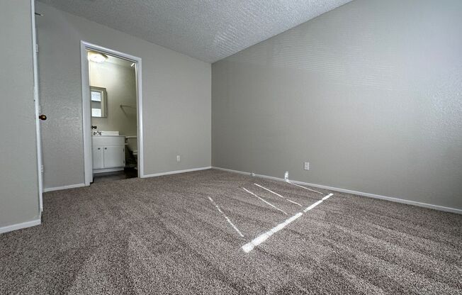 2 beds, 2.5 baths, $1,350