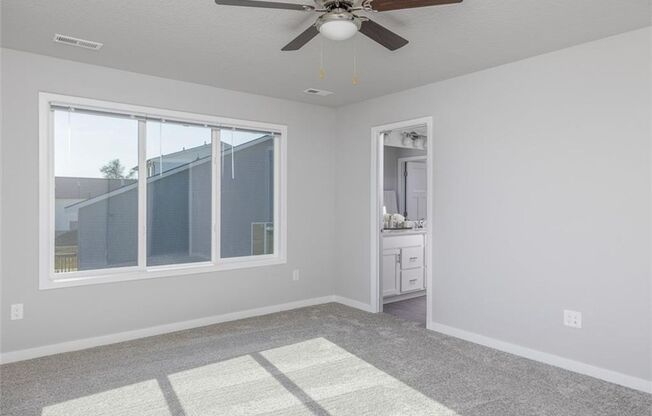 Spacious 3 Bed, 2.5 Bath Home in Norwalk – 1707 Ashwood Ave