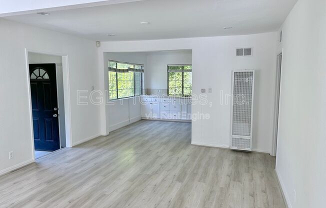 358 N SAN VICENTE BLVD