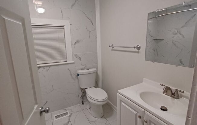 2 beds, 1 bath, $1,350