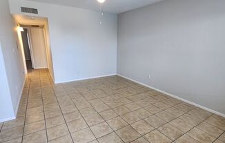 2 beds, 2 baths, 875 sqft, $899, Unit 207