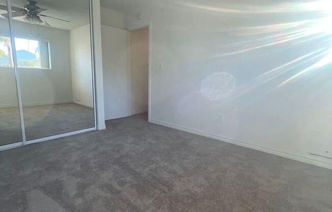 Upstairs 2 Bed 1 Bath, 1 Assigned Parking Space Included, 1.5 Miles From the Beach