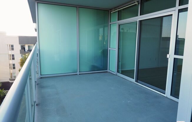 1 bed, 2 baths, 882 sqft, $4,295, Unit 619