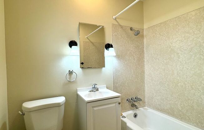 1 bed, 1 bath, $1,099, Unit 9128