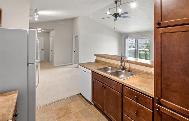 2 beds, 2 baths, 1,300 sqft, $1,855, Unit 811