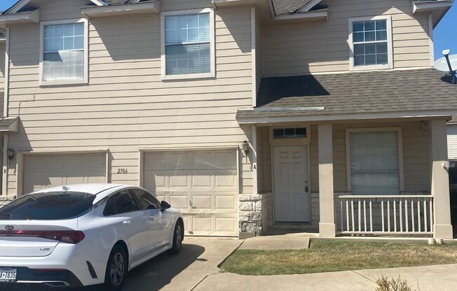 2706 Westhampton Ct