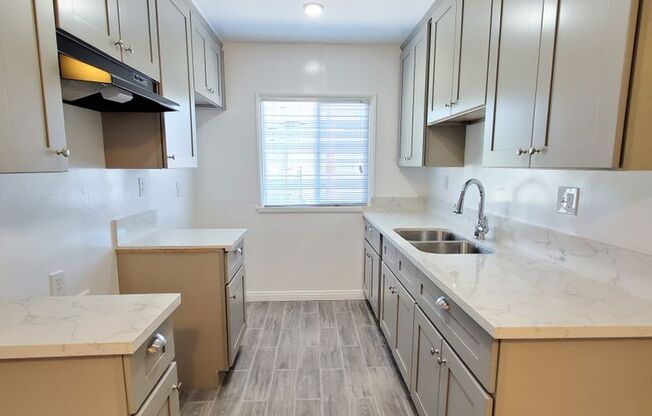 1 bed, 1 bath, 650 sqft, $2,000, Unit 18