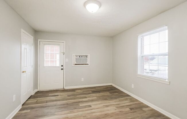 1 bed, 1 bath, 560 sqft, $795, Unit G48