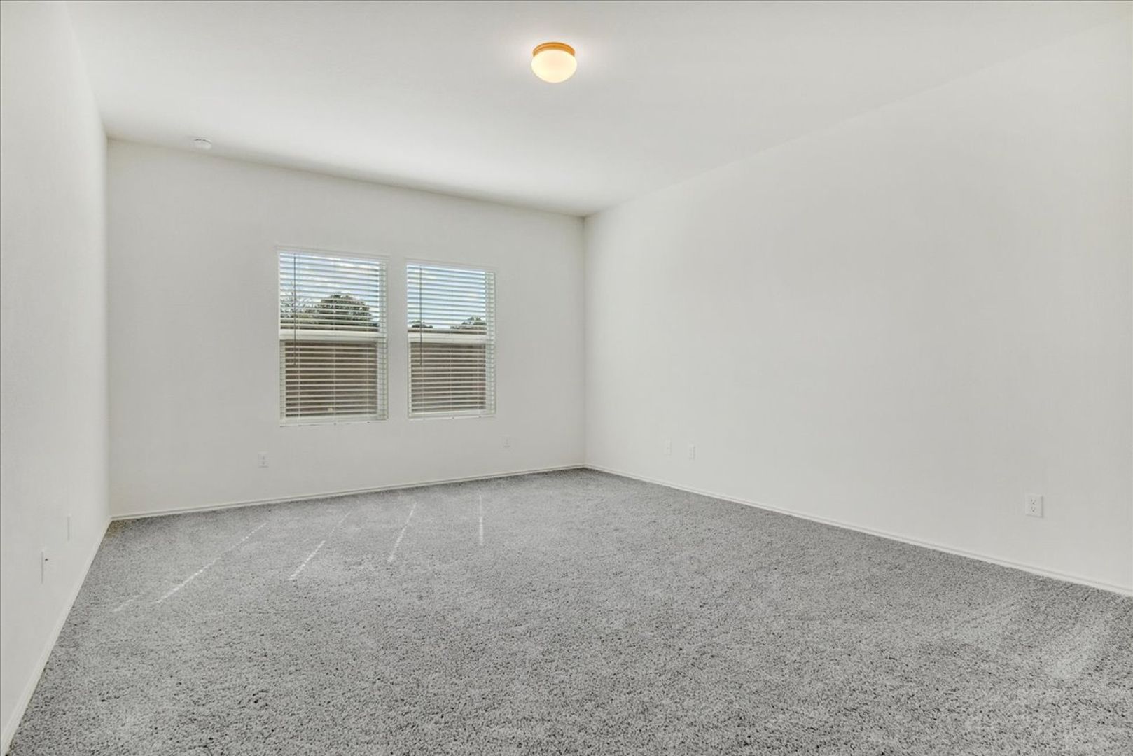 816 Mallow Rd, Leander, TX 78641